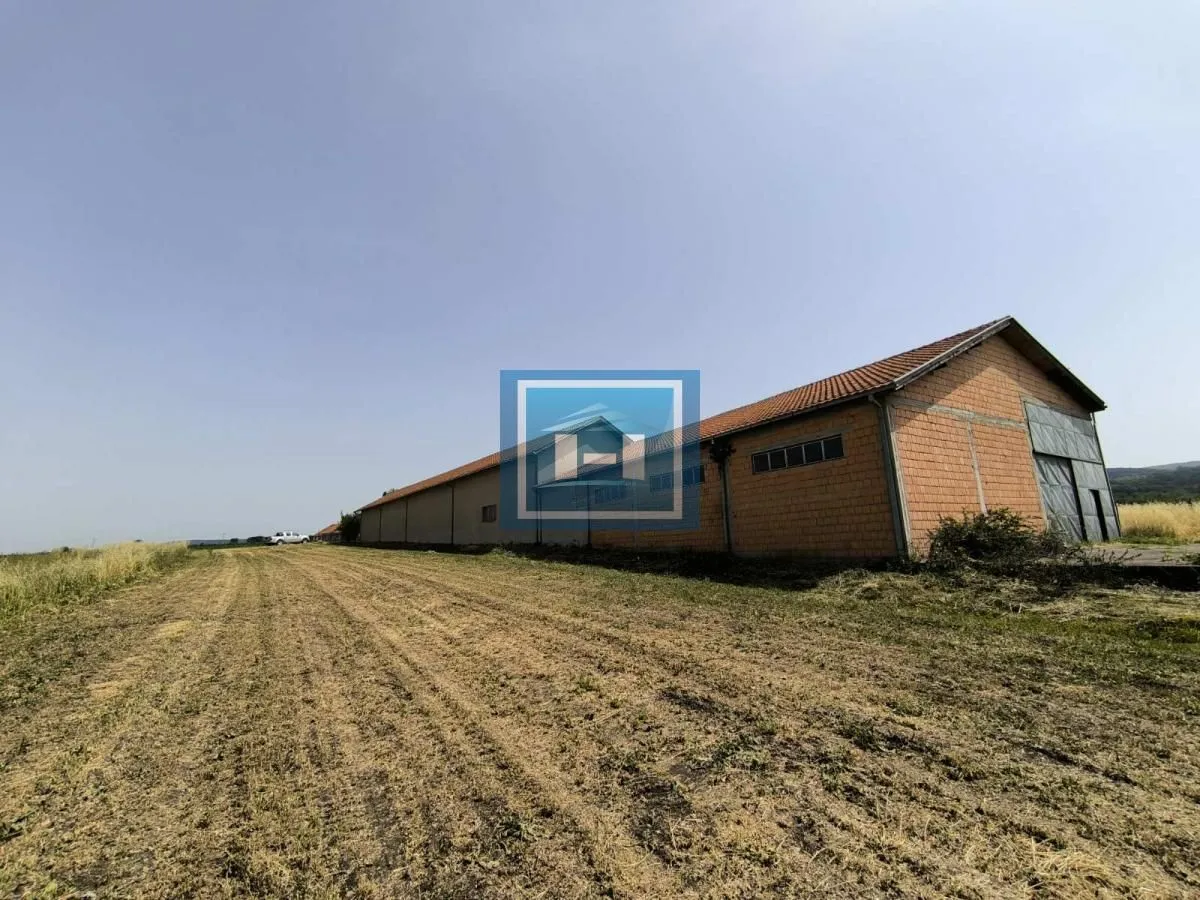 Sale, office space, 570m², Stubica, Paraćin