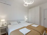 Sale, two bedroom apartment, 71m², Bečići, Budva - image 5