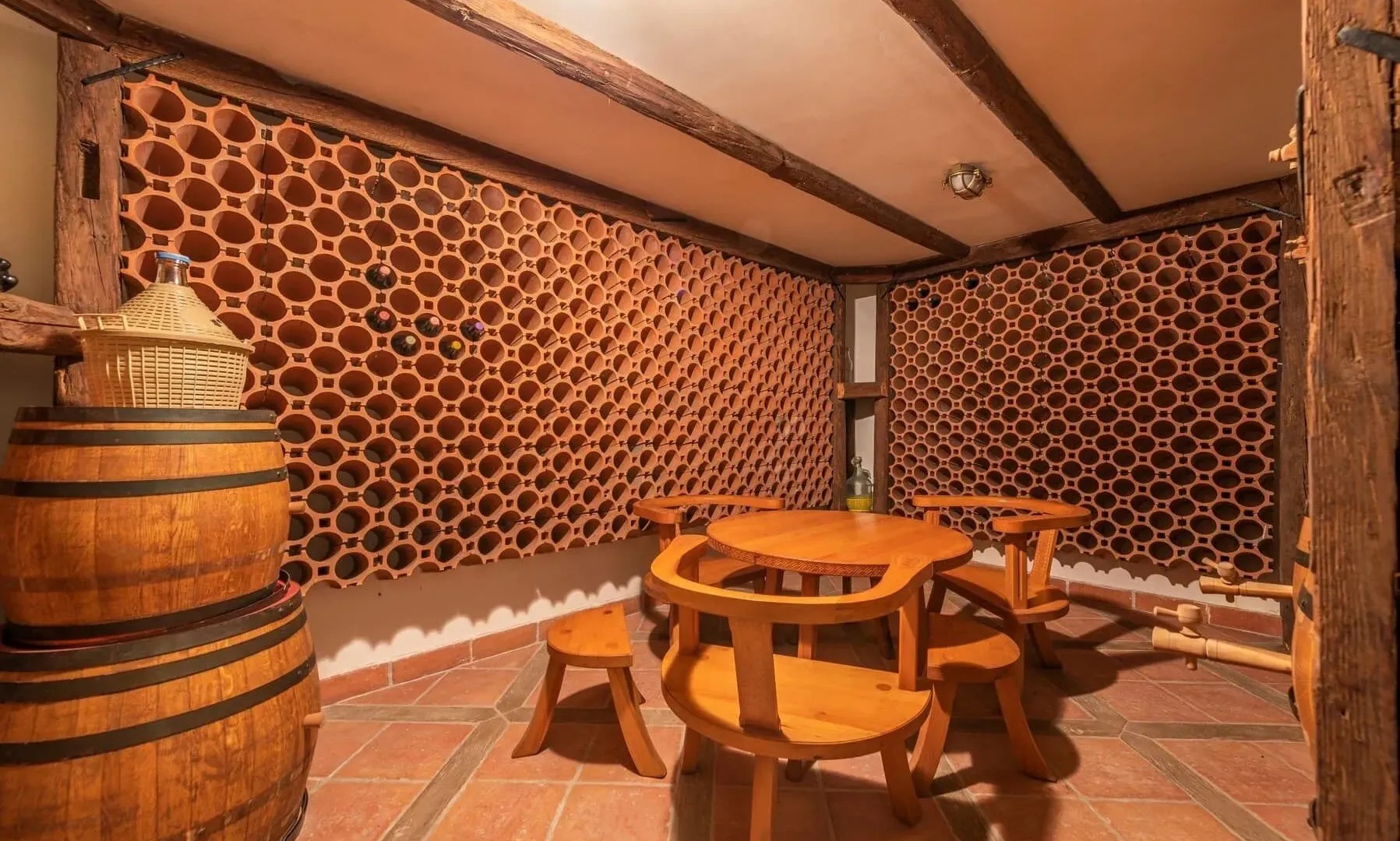 Sale, house, 1264m², Gospoština, Budva