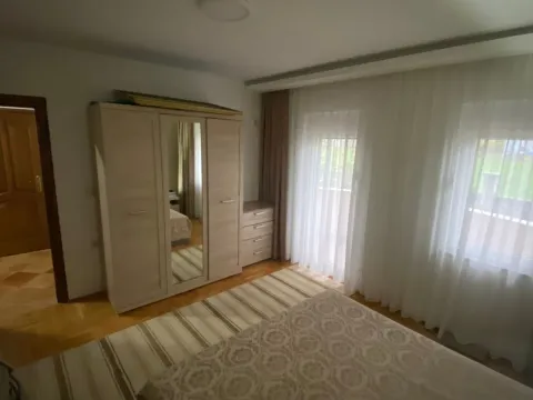 Rent, house, 250m², Tuzi, Podgorica - image 5