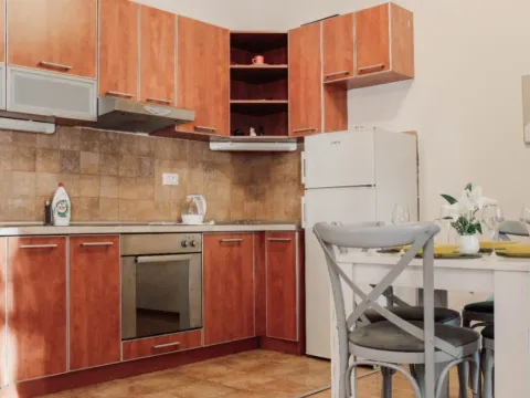 Sale, two bedroom apartment, 65m², Risan, Kotor - image 10