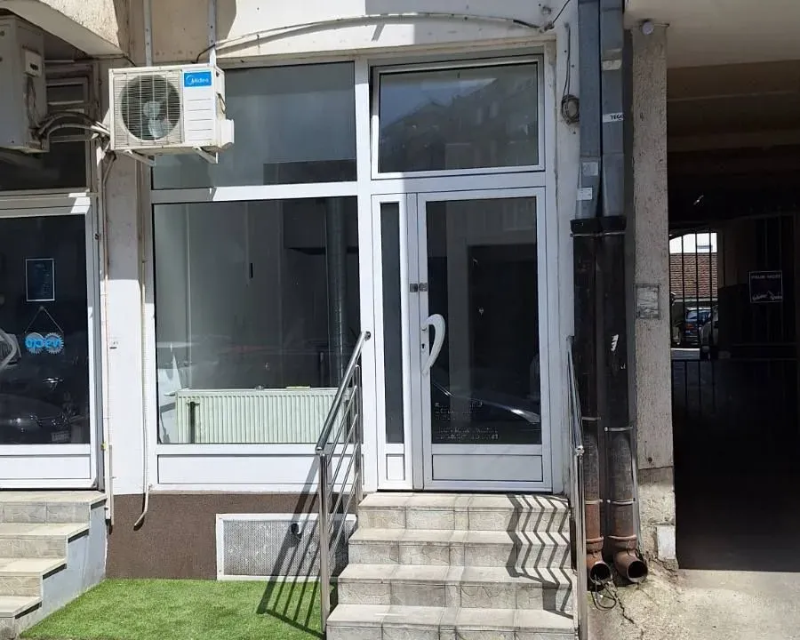 Sale, office space, 42m², Novo naselje, Novi Sad