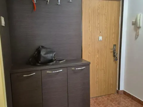 Rent, one bedroom apartment, 50m², Slovenska Plaža, Budva - image 4