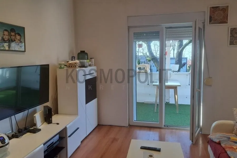 Prodaja, dvosoban stan, 46m², Bele Vode, Beograd