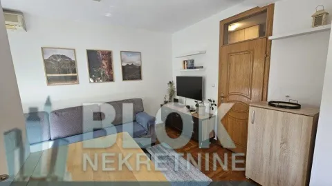 Rent, one bedroom apartment, 40m², Centar, Podgorica - image 7