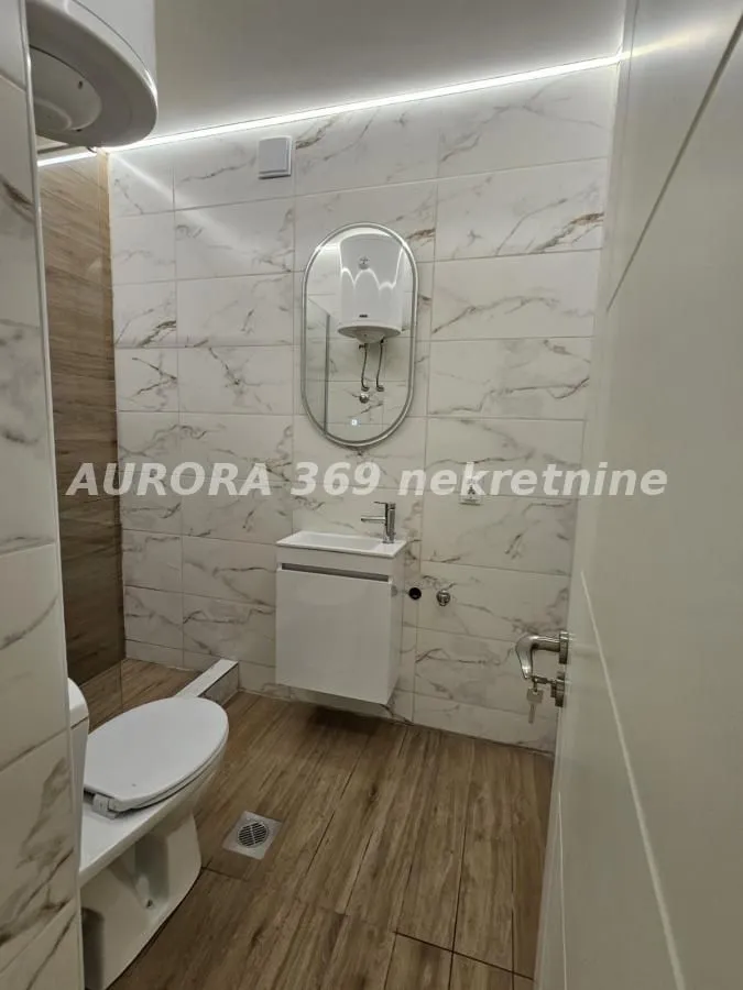 Prodaja, jednosoban stan, 21m², Stari grad, Novi Sad