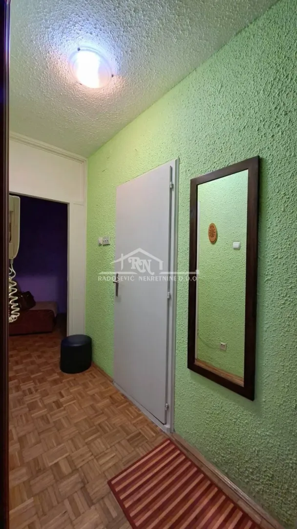 Rent, one bedroom apartment, 41m², Labudovo Brdo, Beograd