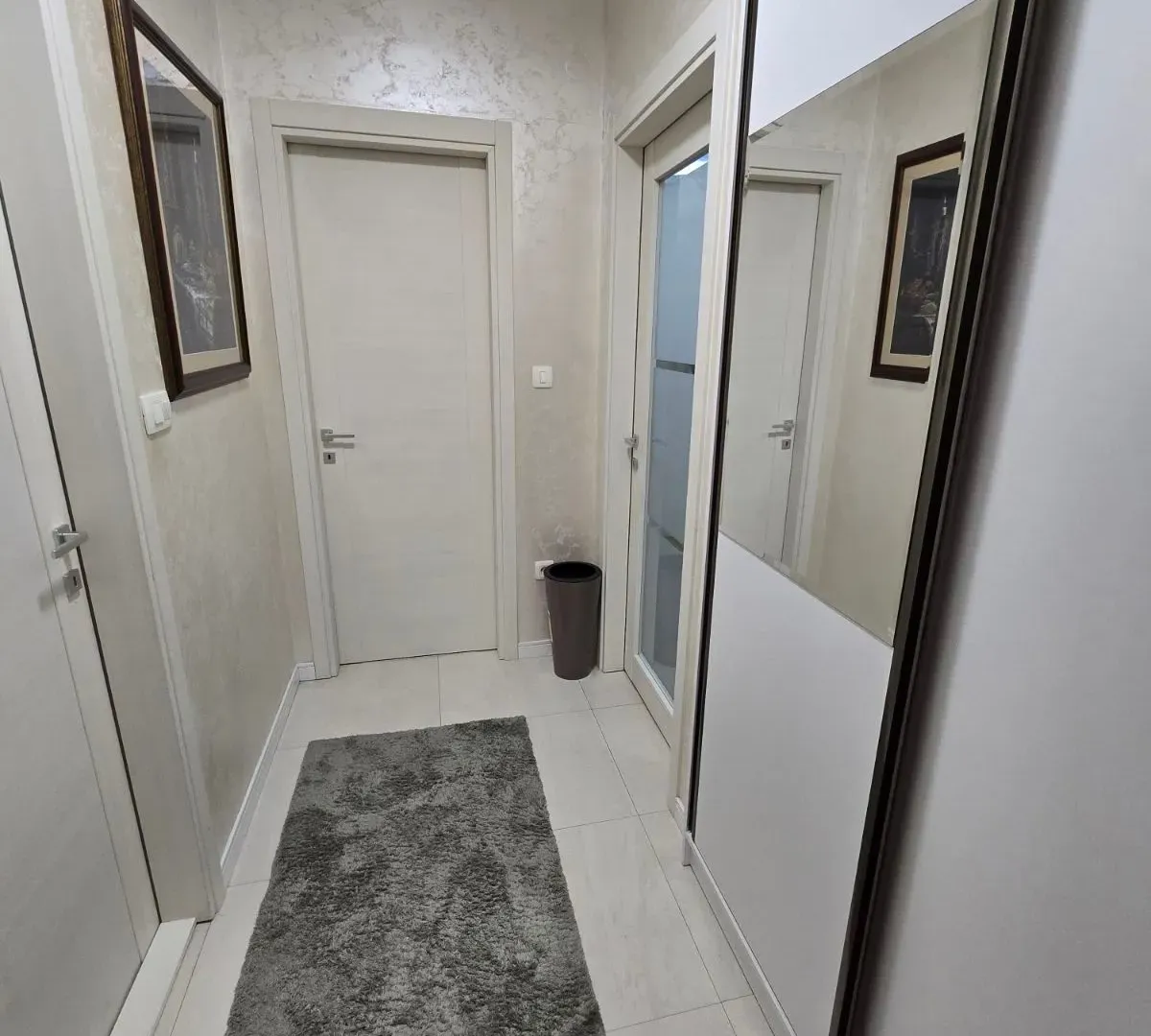 Rent, one bedroom apartment, 49m², Central Point, Podgorica