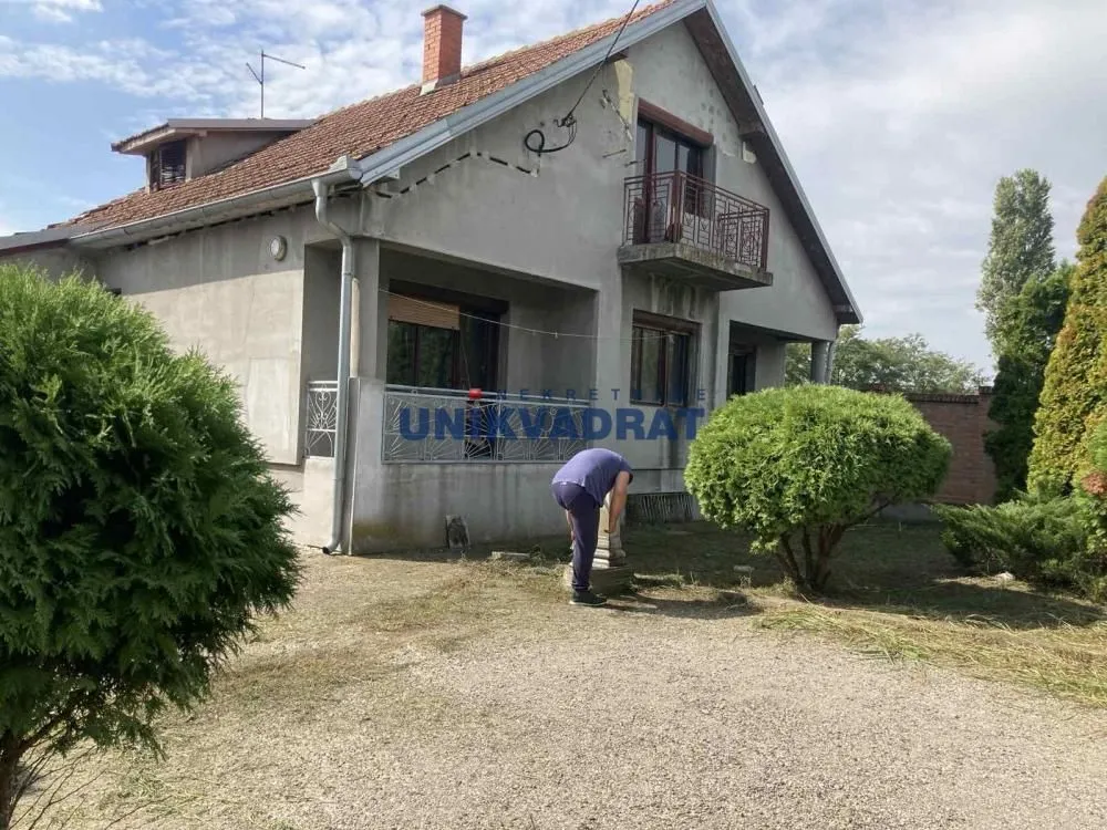 Sale, office space, 1100m², Krtinska, Obrenovac