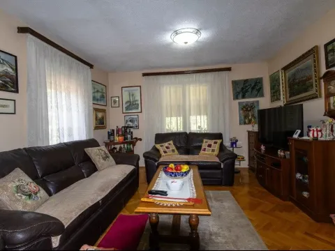 Prodaja, kuća, 114m², Zagorič, Podgorica - image 5