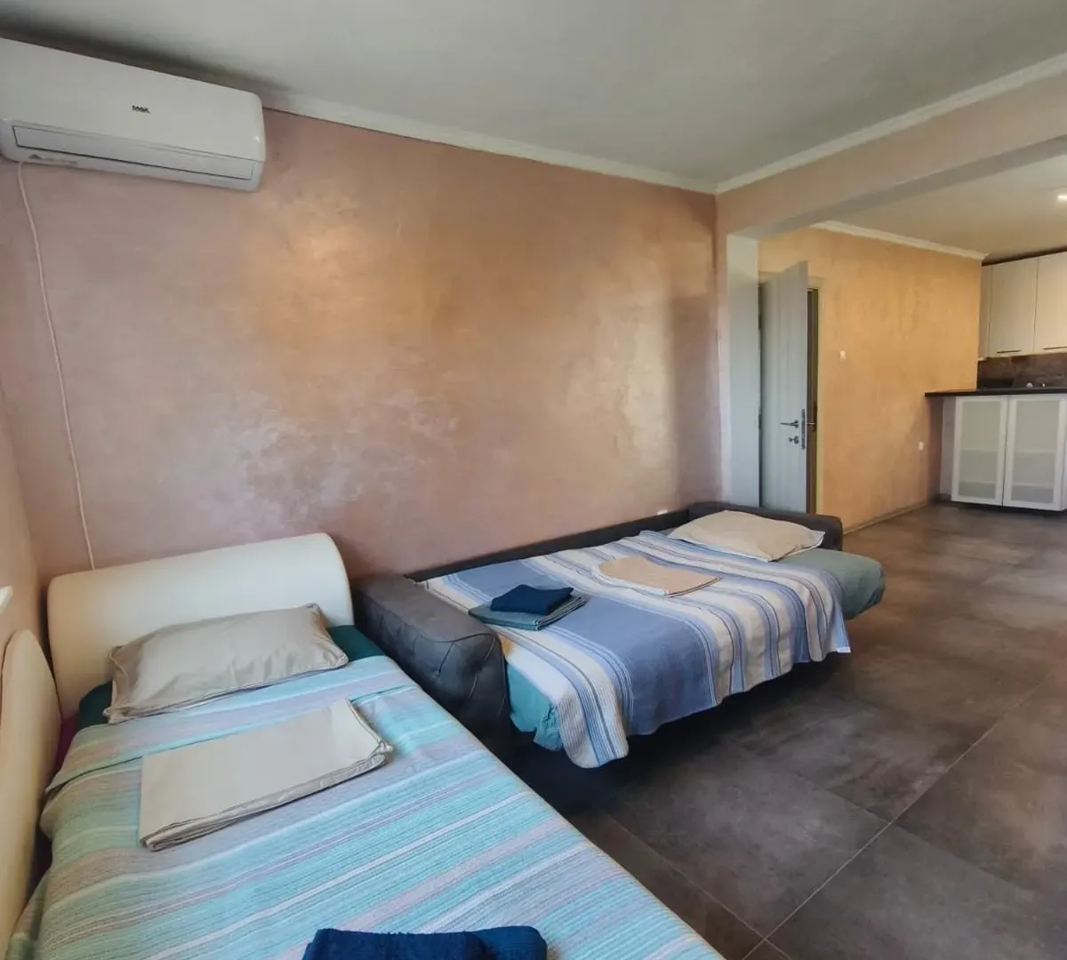Sale, house, 170m², Bjeliši, Bar