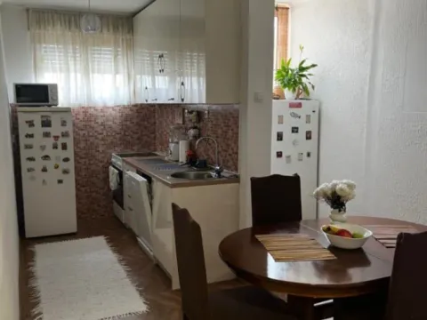 Prodaja, dvosoban stan, 75m², Pobrežje, Podgorica - image 3