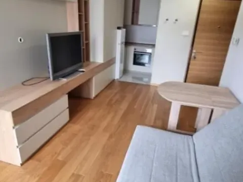 Izdavanje, garsonjera, 28m², Grbavica, Novi Sad Sve Podlokacije - image 3