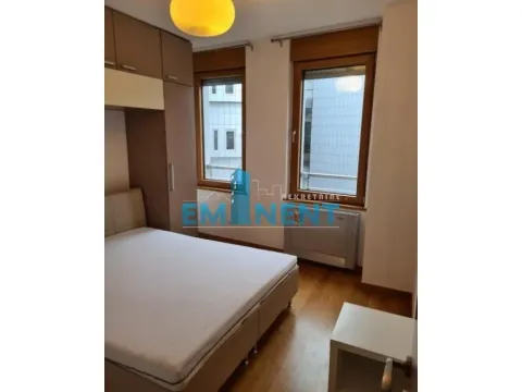 Izdavanje, trosoban stan, 82m², Slavija, Vračar Sve Podlokacije - image 6