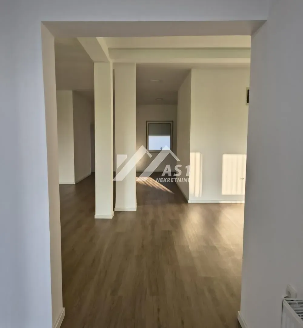 Rent, office space, 110m², Novi Sad Sve Podlokacije, Novi Sad