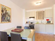 Prodaja, jednosoban stan, 47m², Pržno, Budva - image 9