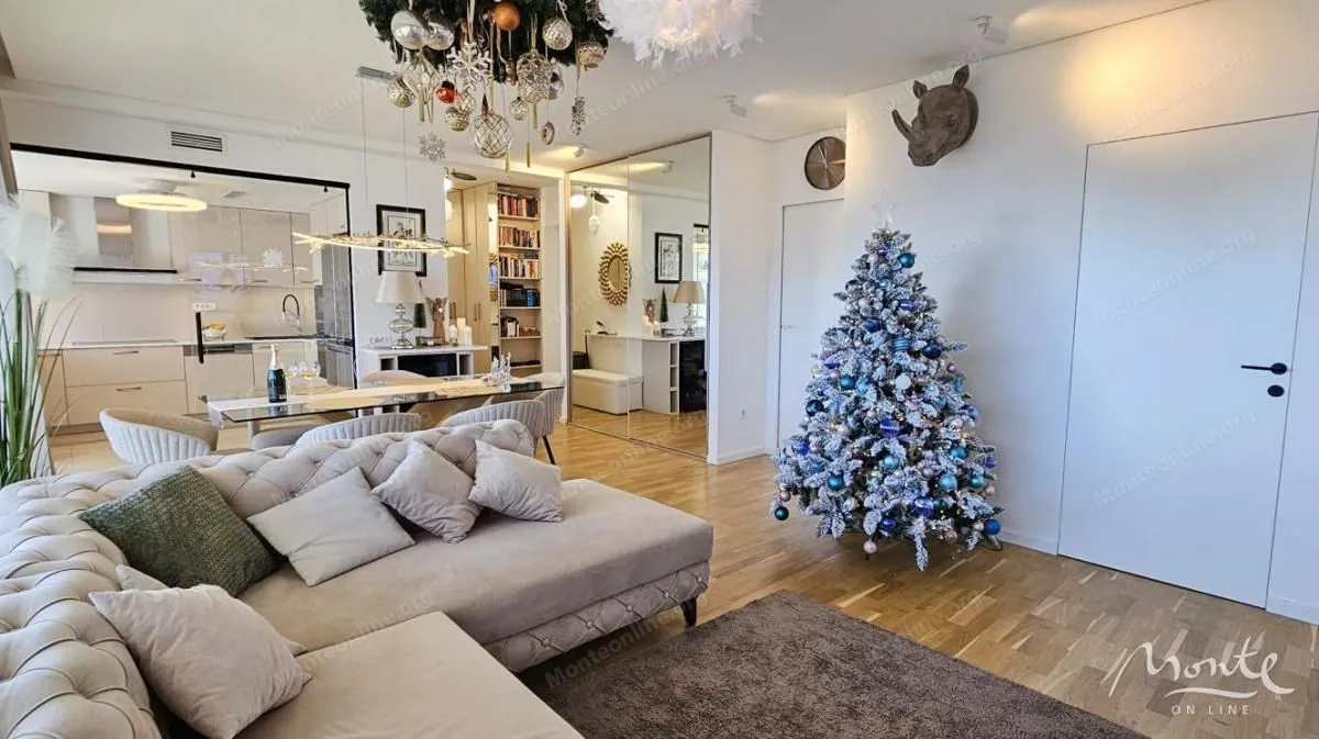 Sale, three bedroom apartment, 124m², Komoševina, Budva