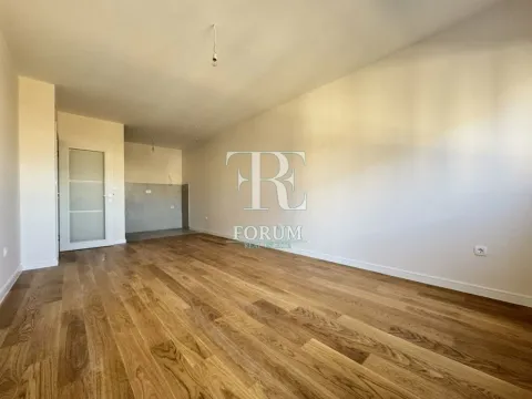 Prodaja, jednosoban stan, 48m², Central Point, Podgorica - image 5