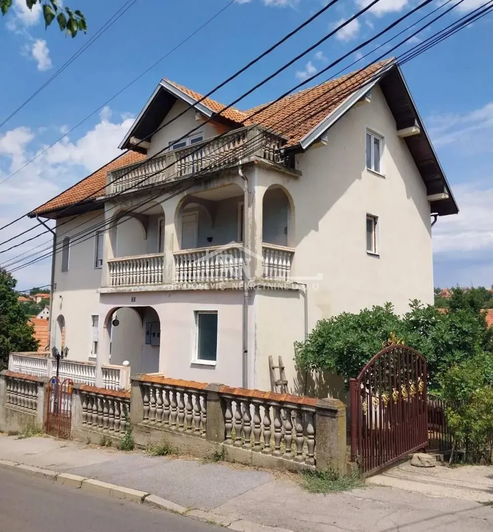 Sale, house, 332m², Čukarica, Beograd