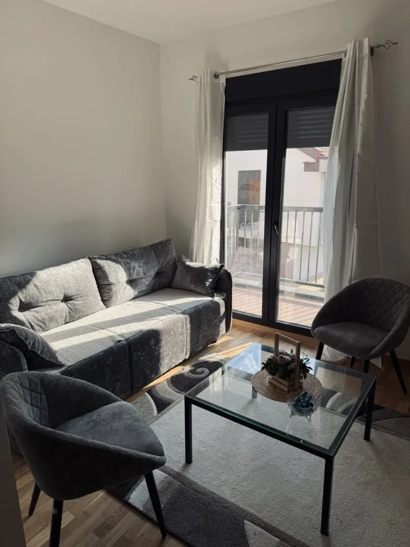 Rent, studio apartment, 30m², Zagorič, Podgorica
