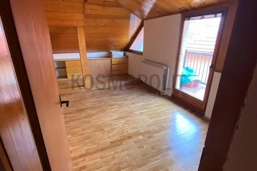 Prodaja, stan, 164m², Dušanovac, Voždovac Sve Podlokacije