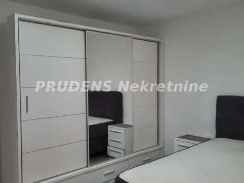 Rent, three bedroom apartment, 70m², Stari Grad, Beograd - image 9
