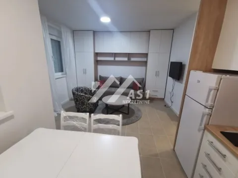 Izdavanje, jednosoban stan, 30m², Telep, Novi Sad Sve Podlokacije - image 2