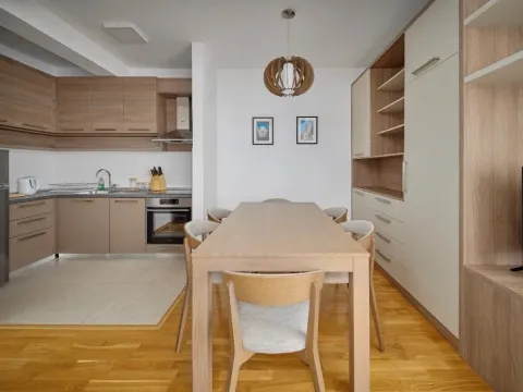 Rent, two bedroom apartment, 64m², Rozino, Budva - image 4