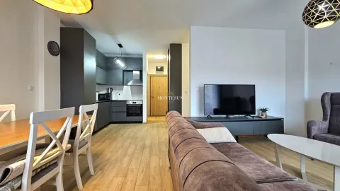 Rent, two bedroom apartment, 78m², Centar, Budva - image 3