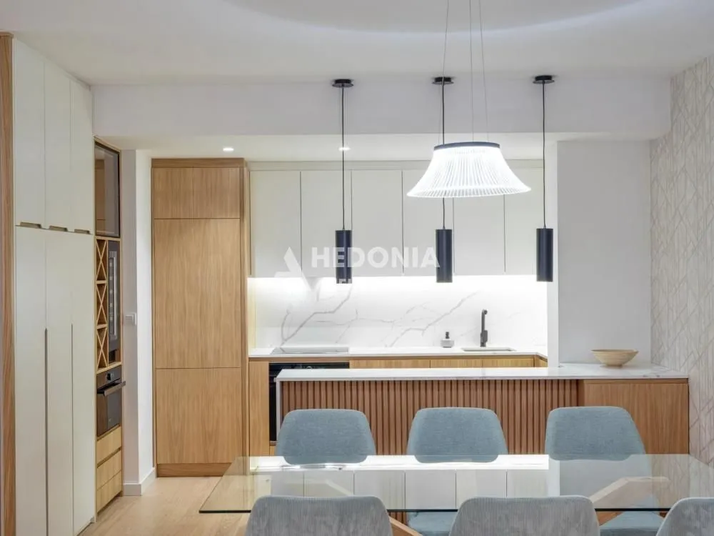Sale, three bedroom apartment, 99m², Južni Bulevar, Vračar Sve Podlokacije