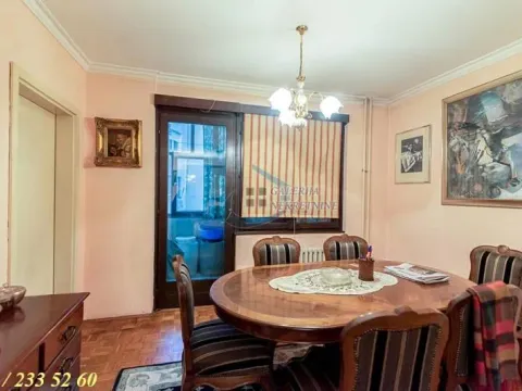 Prodaja, četvorosoban stan, 109m², Vračar Hram, Vračar Sve Podlokacije - image 7