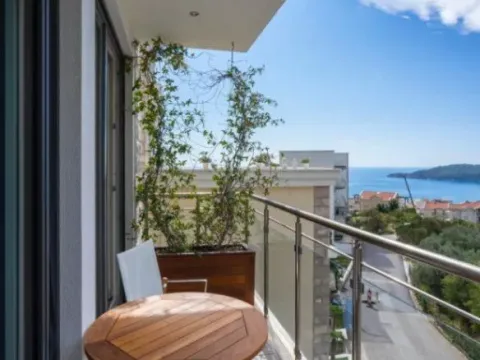 Sale, three bedroom apartment, 147m², Bečići, Budva - image 11