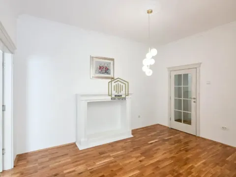 Izdavanje, poslovni prostor, 66m², Podgorica, Crna Gora - image 8