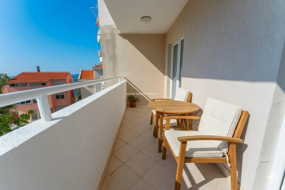 Sale, two bedroom apartment, 68m², Pržno, Budva