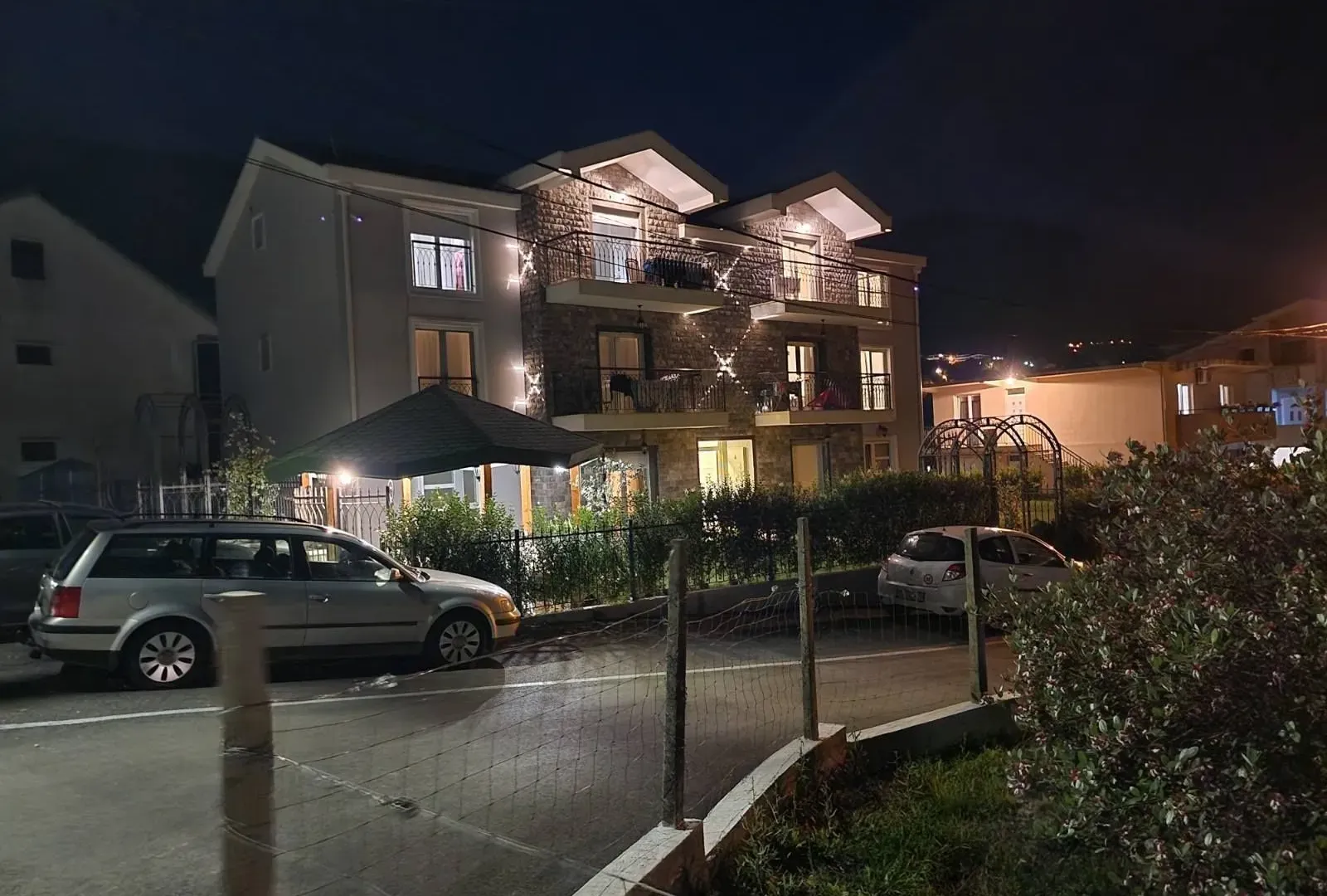 Sale, house, 480m², Tivat, Crna Gora