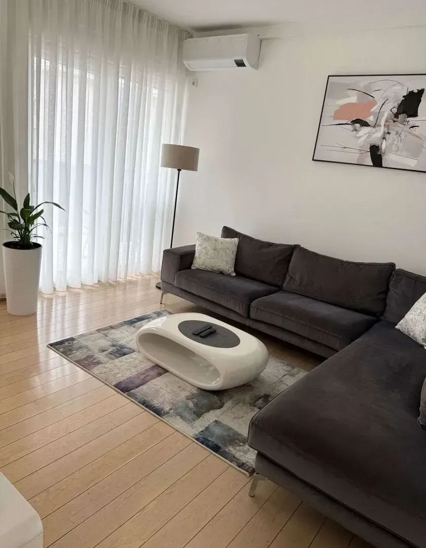 Prodaja, trosoban stan, 72m², City Kvart, Podgorica