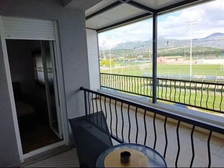 Rent, one bedroom apartment, 60m², Stari Aerodrom, Podgorica