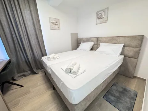 Sale, two bedroom apartment, 81m², Rafailovići, Budva - image 7