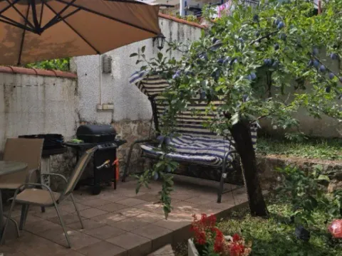 Prodaja, kuća, 400m², Budva okolina, Budva - image 13