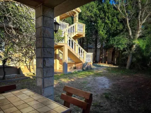 Sale, house, 161m², Sutomore, Bar