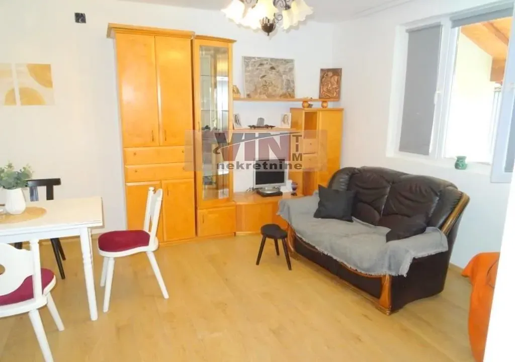 Prodaja, kuća, 151m², Medjulužje, Mladenovac