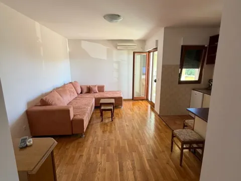 Sale, one bedroom apartment, 48m², Petrovac, Budva - image 3