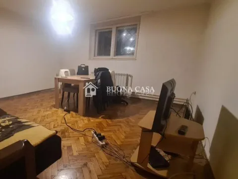 Prodaja, trosoban stan, 67m², Stari Grad, Beograd - image 3