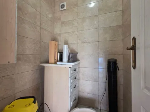 Rent, two bedroom apartment, 120m², Drač, Podgorica - image 10