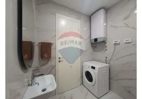 Izdavanje, dvosoban stan, 80m², Kruševac, Podgorica - image 20