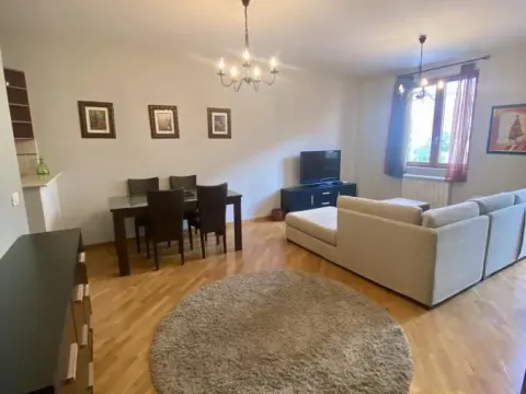 Izdavanje, dvosoban stan, 67m², Palilula Sve Podlokacije, Beograd - image 2