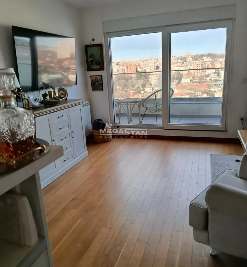 Sale, two bedroom apartment, 75m², Dušanovac, Voždovac Sve Podlokacije