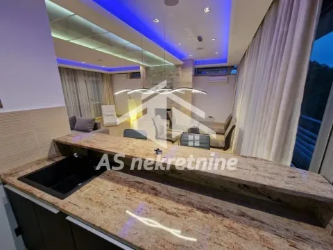 Rent, apartment, 148m², Savski Venac, Beograd - image 4