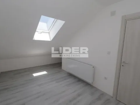 Prodaja, trosoban stan, 70m², Šabac, Srbija - image 11