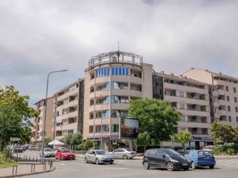 Izdavanje, stan, 70m², Preko Morače, Podgorica - image 16